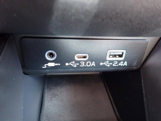 Used 2025 Subaru Legacy Premium AWD/4WD image 14