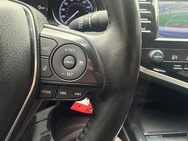 Used 2020 Toyota Camry SE FWD image 13