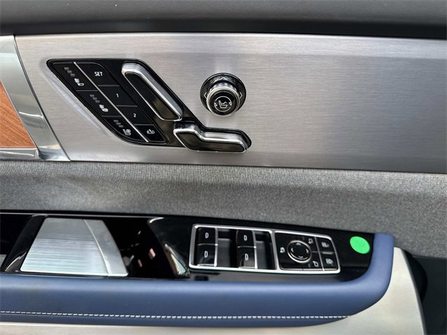 New 2026 Cadillac Vistiq Premium Luxury w/ LPO, Floor Liner Package image 27