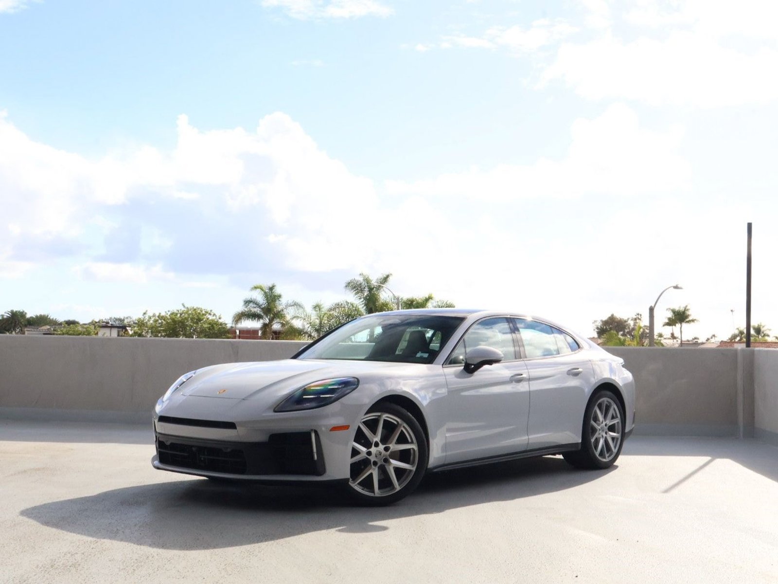 New 2026 Porsche Panamera image 1
