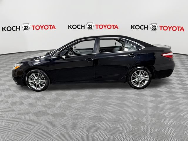 Used 2016 Toyota Camry SE FWD image 4