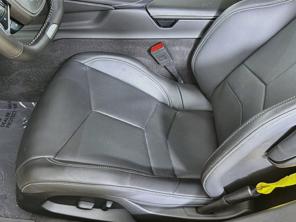 Used 2025 Chevrolet Corvette Z06 RWD image 20