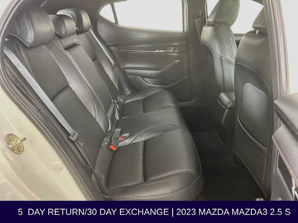 Used 2023 MAZDA MAZDA3 s FWD image 32