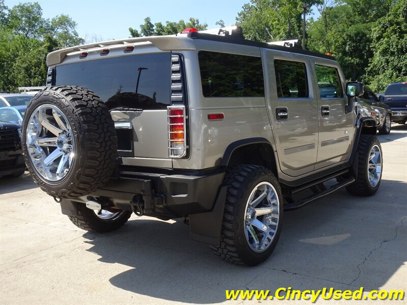 Used 2004 HUMMER H2 w/ Preferred Equipment Group AWD/4WD image 7