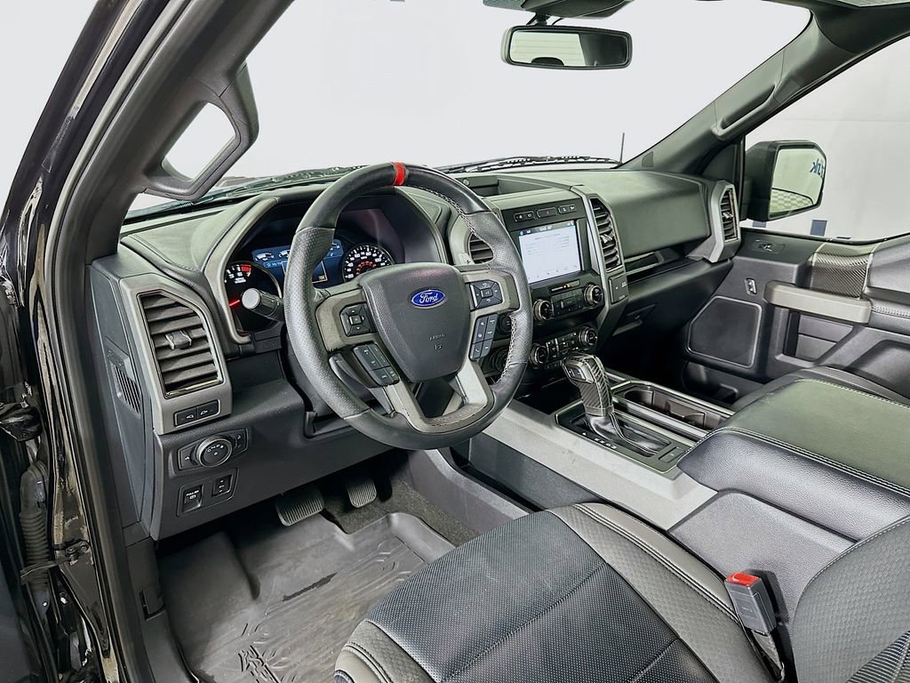 Used 2019 Ford F150 Raptor w/ Equipment Group 802A Luxury AWD/4WD image 10