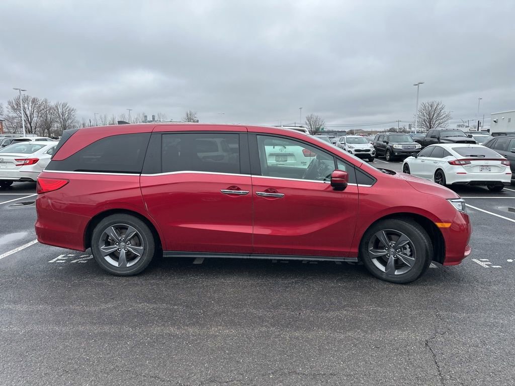 Certified 2024 Honda Odyssey EX image 12