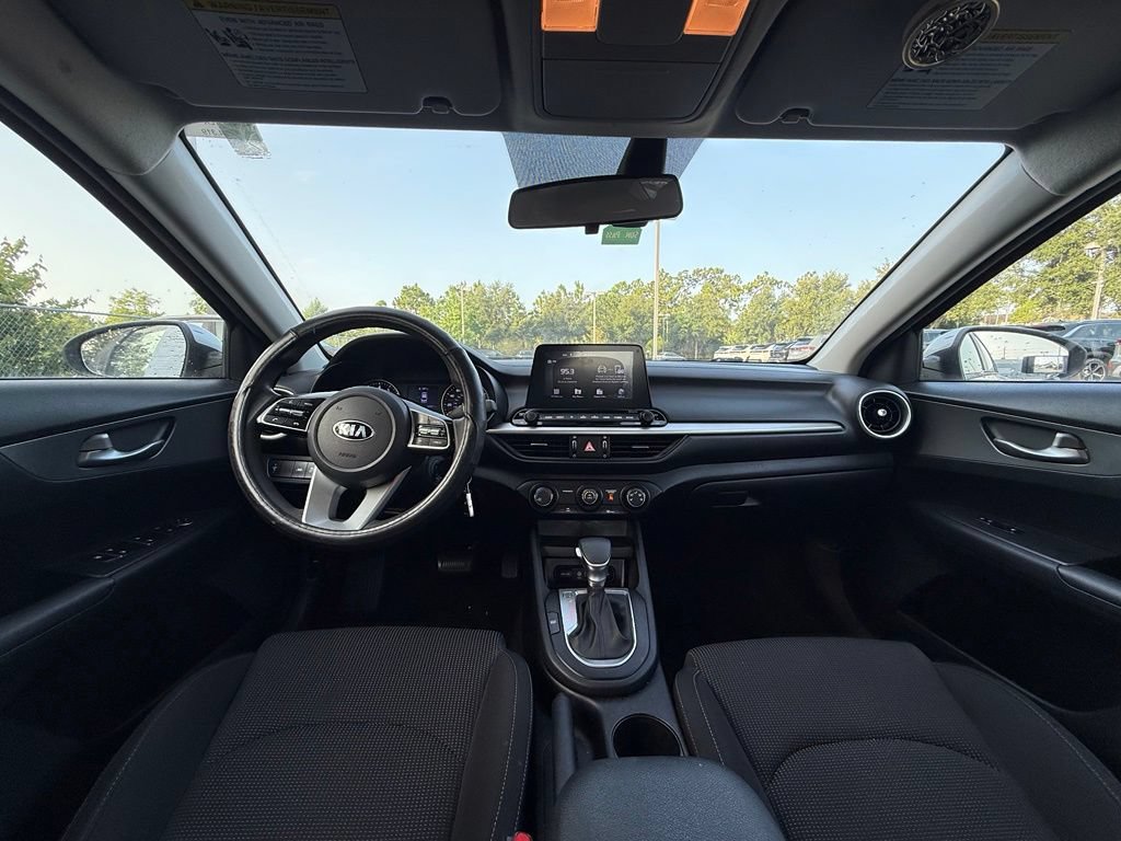 Used 2020 Kia Forte LXS FWD image 15