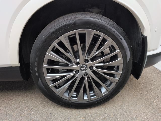 Used 2024 Lexus RX 350 FWD w/ Convenience Package image 32