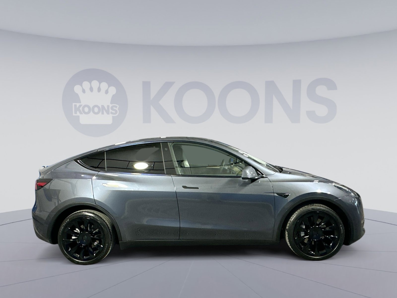 Used 2023 Tesla Model Y Long Range image 8