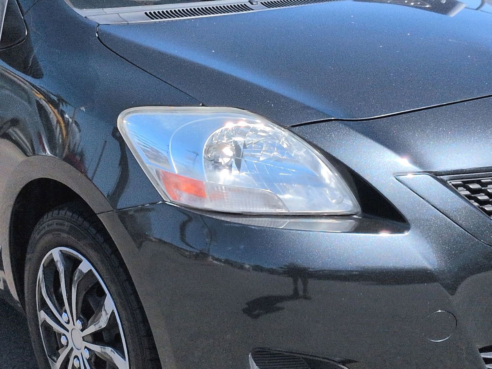 Used 2012 Toyota Yaris Sedan image 10