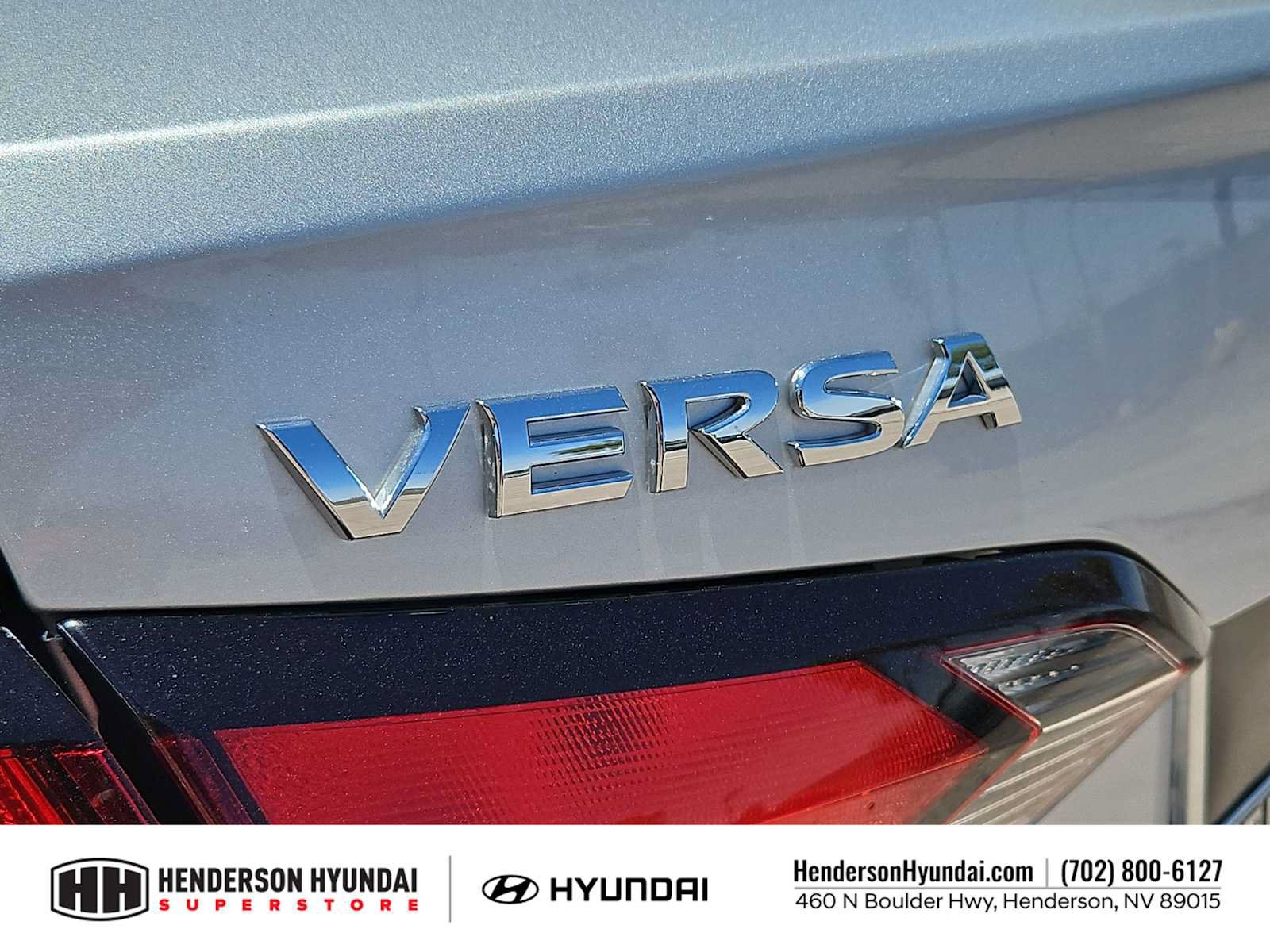 Used 2025 Nissan Versa S w/ Trunk Package FWD image 12