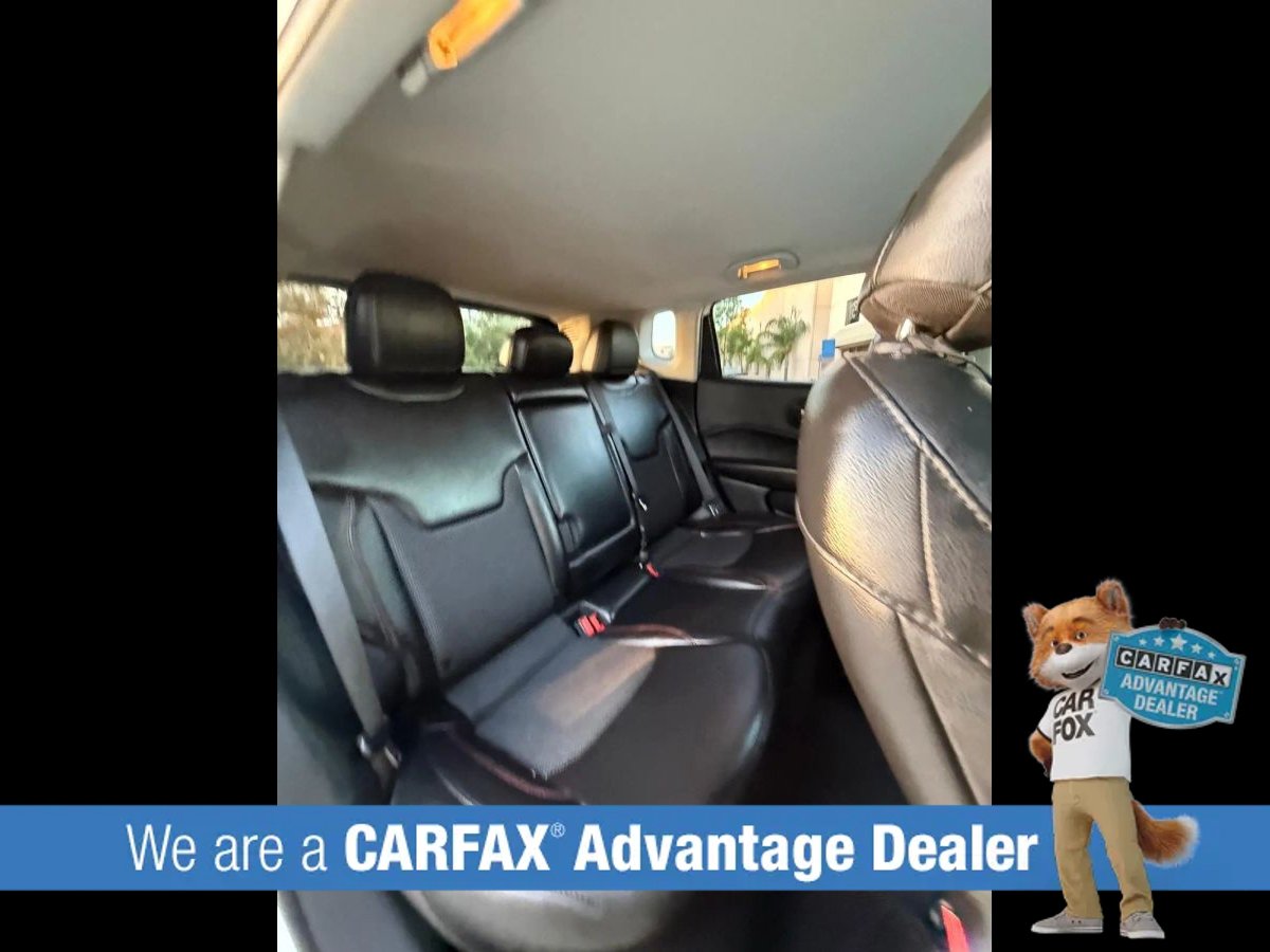 Used 2020 Jeep Compass Trailhawk AWD/4WD image 39