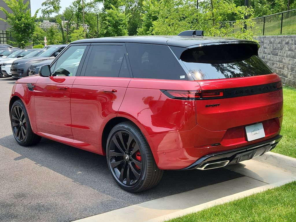 New 2025 Land Rover Range Rover Sport Dynamic SE image 12