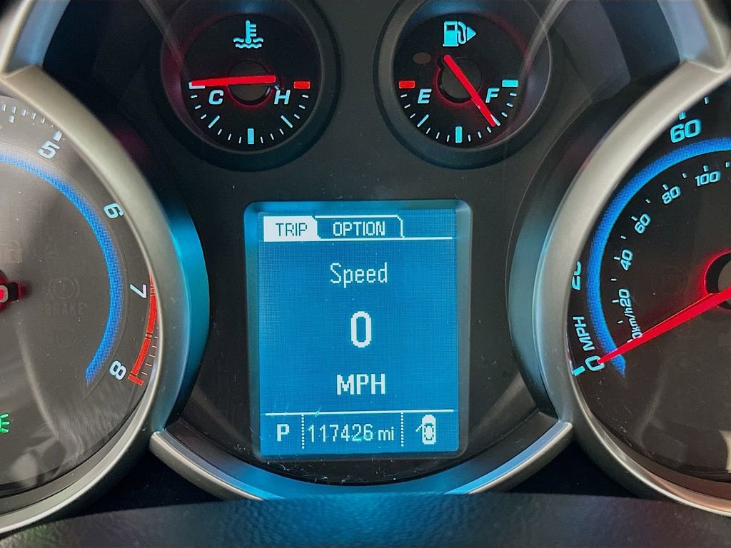 Used 2014 Chevrolet Cruze LT image 24