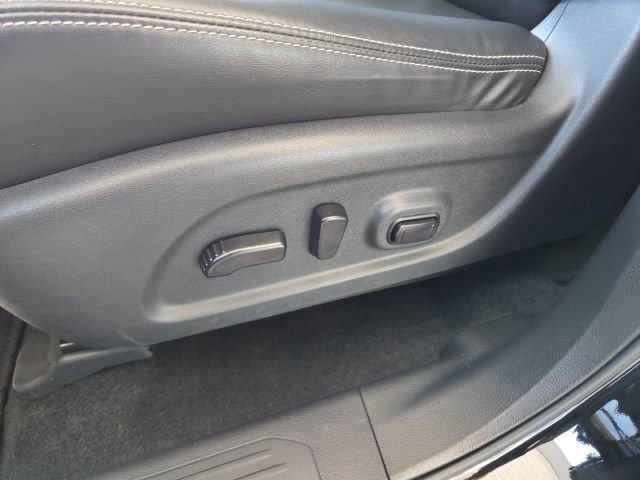 Used 2024 Nissan Murano SV AWD/4WD image 39