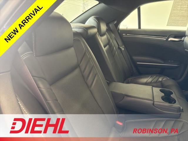 Certified 2023 Chrysler 300 C image 10