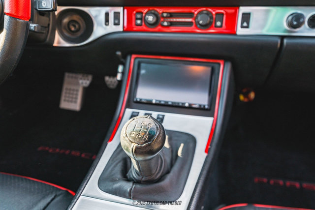 Used 1987 Porsche 944 Coupe image 28