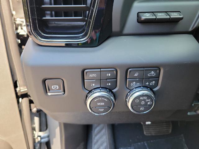 New 2026 GMC Sierra 2500 AT4 w/ AT4 Premium Plus Package image 26
