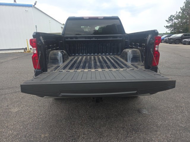Used 2023 Chevrolet Silverado 1500 LT AWD/4WD image 35