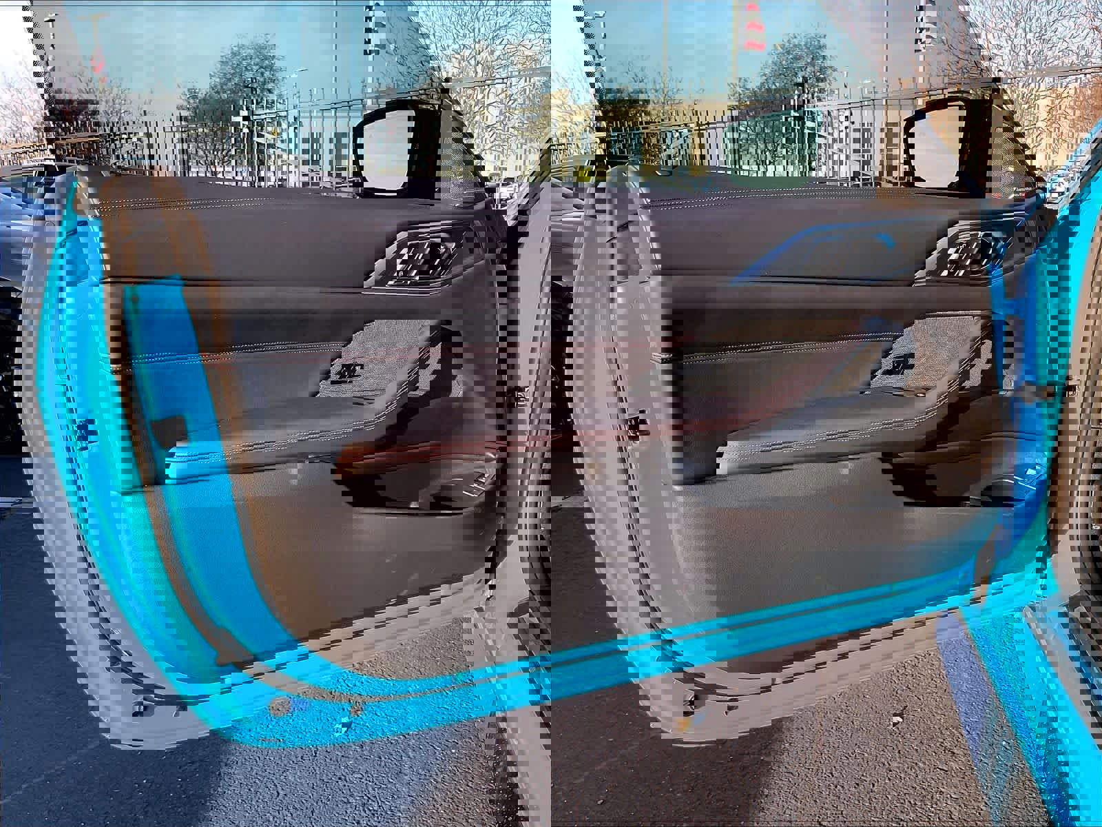 Used 2025 BMW M4 CS image 24