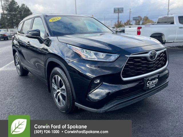Used 2023 Toyota Highlander XLE 360° Tour