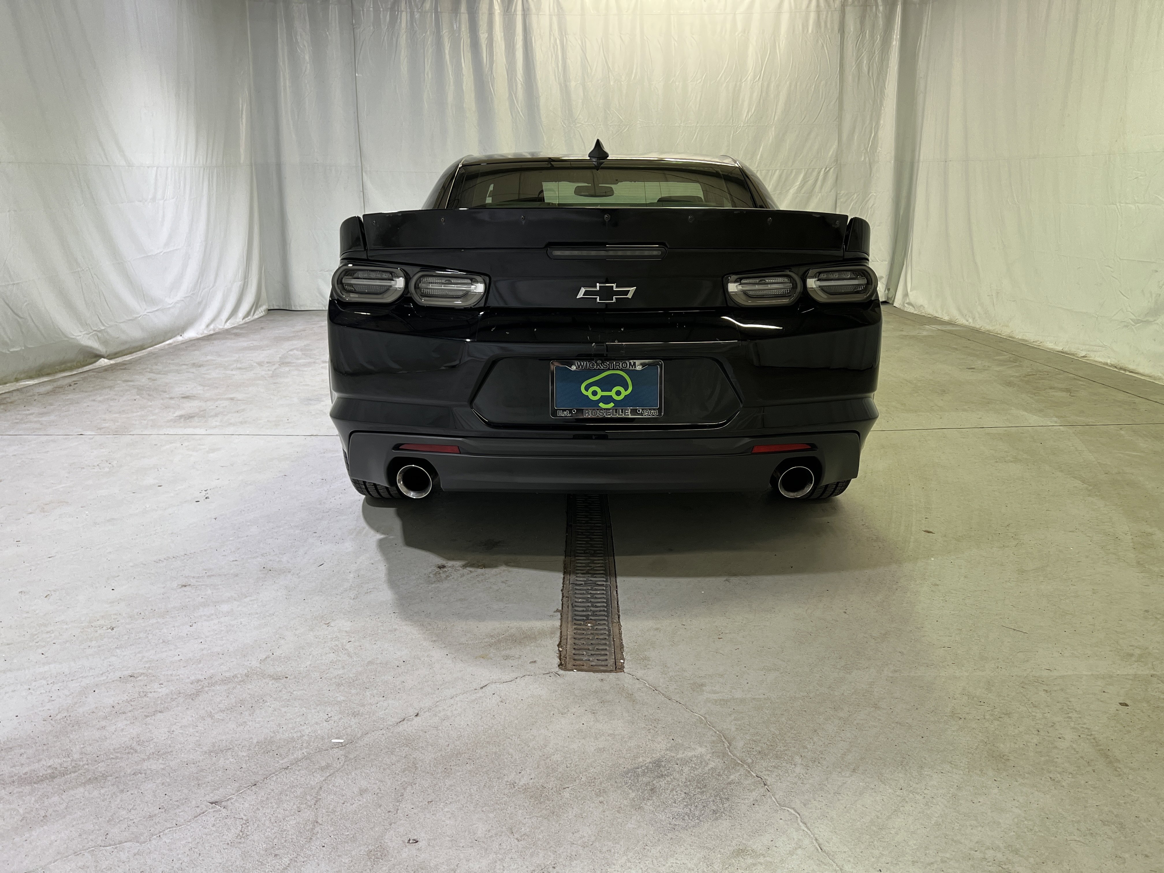 Used 2020 Chevrolet Camaro LS image 9