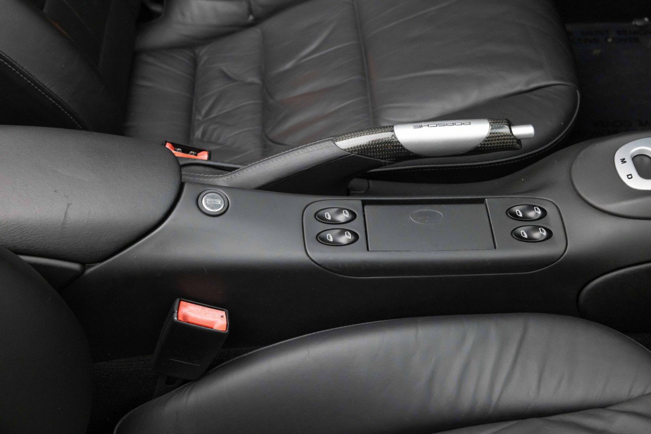 Used 2004 Porsche 911 Carrera 4 AWD/4WD image 36