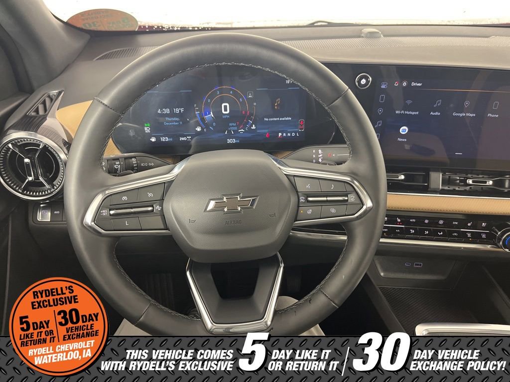 Certified 2025 Chevrolet Equinox ACTIV w/ Safety and Technology Package image 33