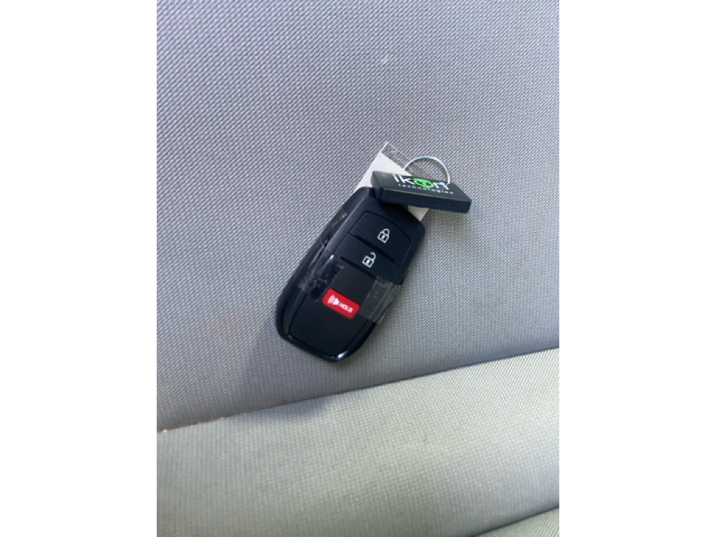 Used 2024 Toyota Tacoma SR5 AWD/4WD image 38