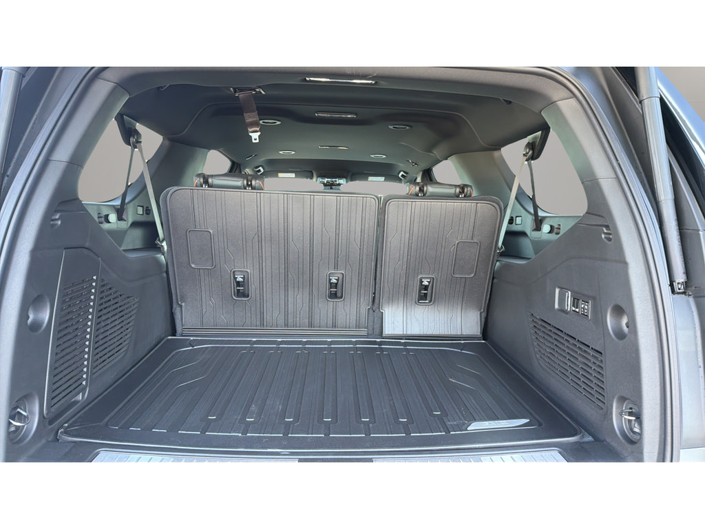 Used 2026 GMC Yukon XL AT4 w/ Premium Trailering Package AWD/4WD image 12