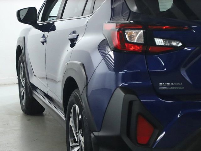 Used 2024 Subaru Crosstrek 2.0i Premium w/ Crosstrek Mirror Package image 40