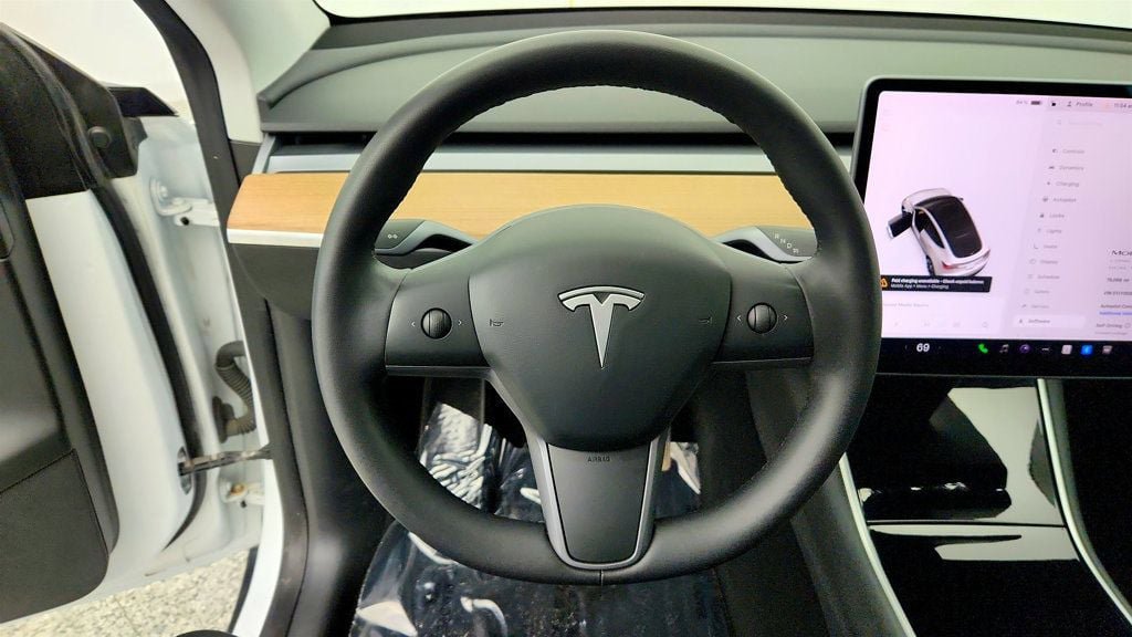 Used 2020 Tesla Model Y Long Range AWD/4WD image 13