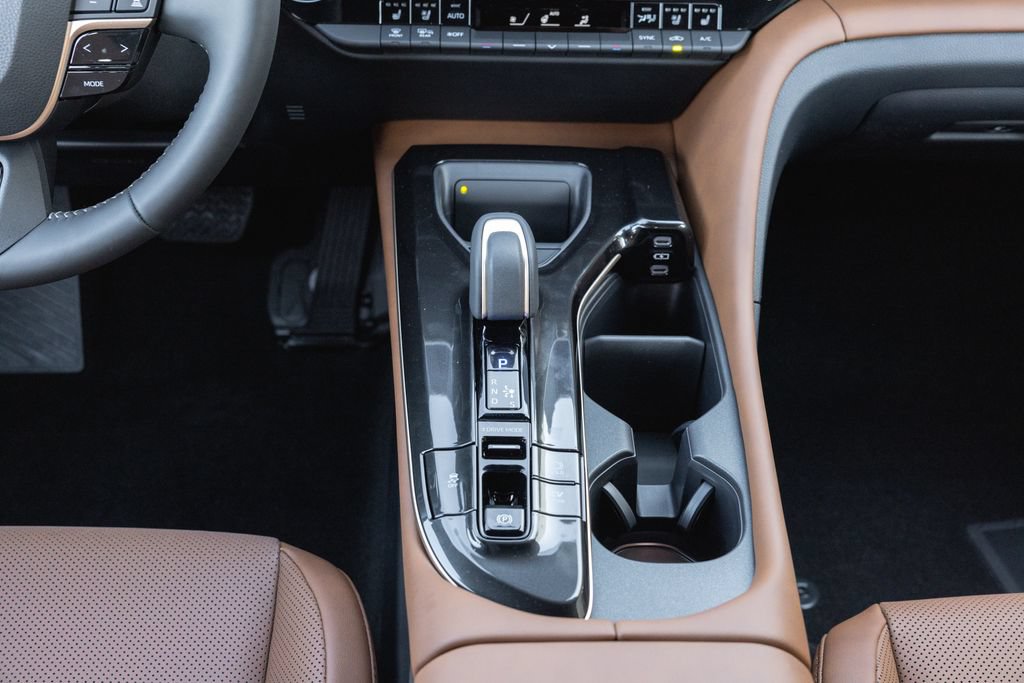 New 2026 Toyota Crown Signia AWD/4WD image 12