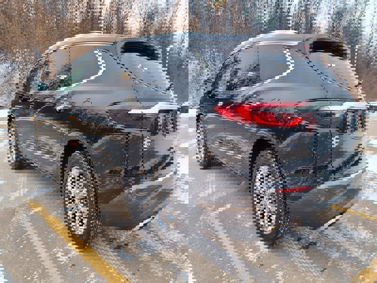 Used 2019 Buick Enclave Avenir w/ Avenir Technology Package image 5