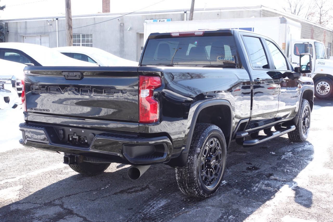 Used 2023 Chevrolet Silverado 2500 LT w/ True North Edition AWD/4WD image 3