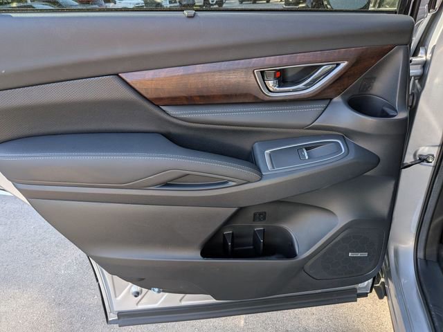 Used 2025 Subaru Ascent Touring w/ Popular Package #2 AWD/4WD image 22