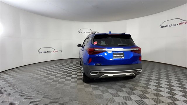 Certified 2022 Kia Seltos EX image 7