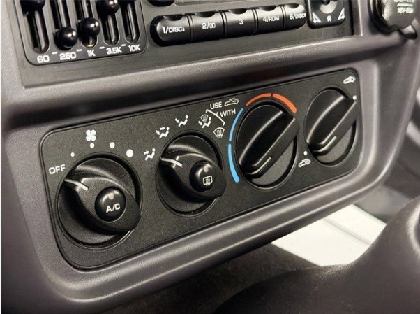 Used 2000 Plymouth Prowler image 6