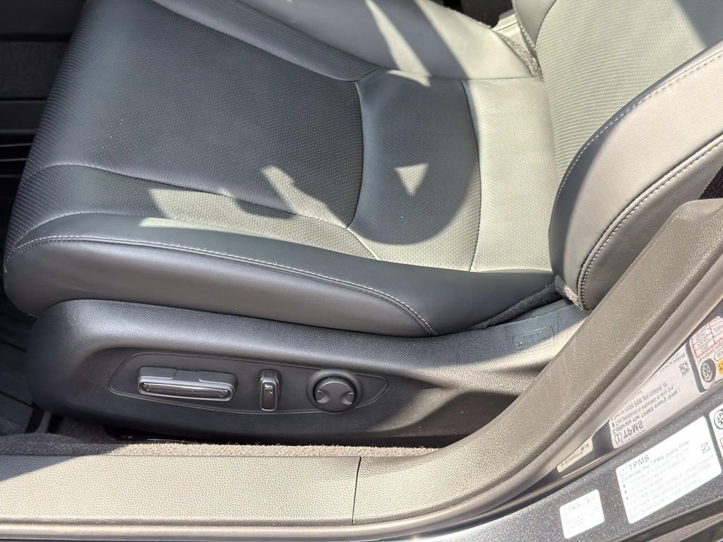 Used 2025 Honda Accord Touring image 21