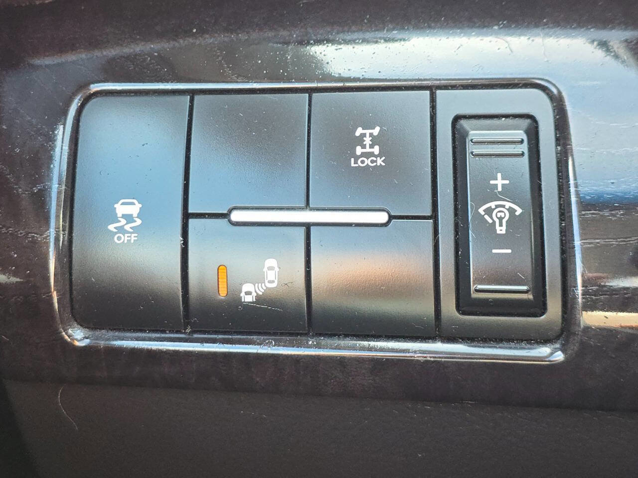 Used 2015 Kia Sorento SX image 24