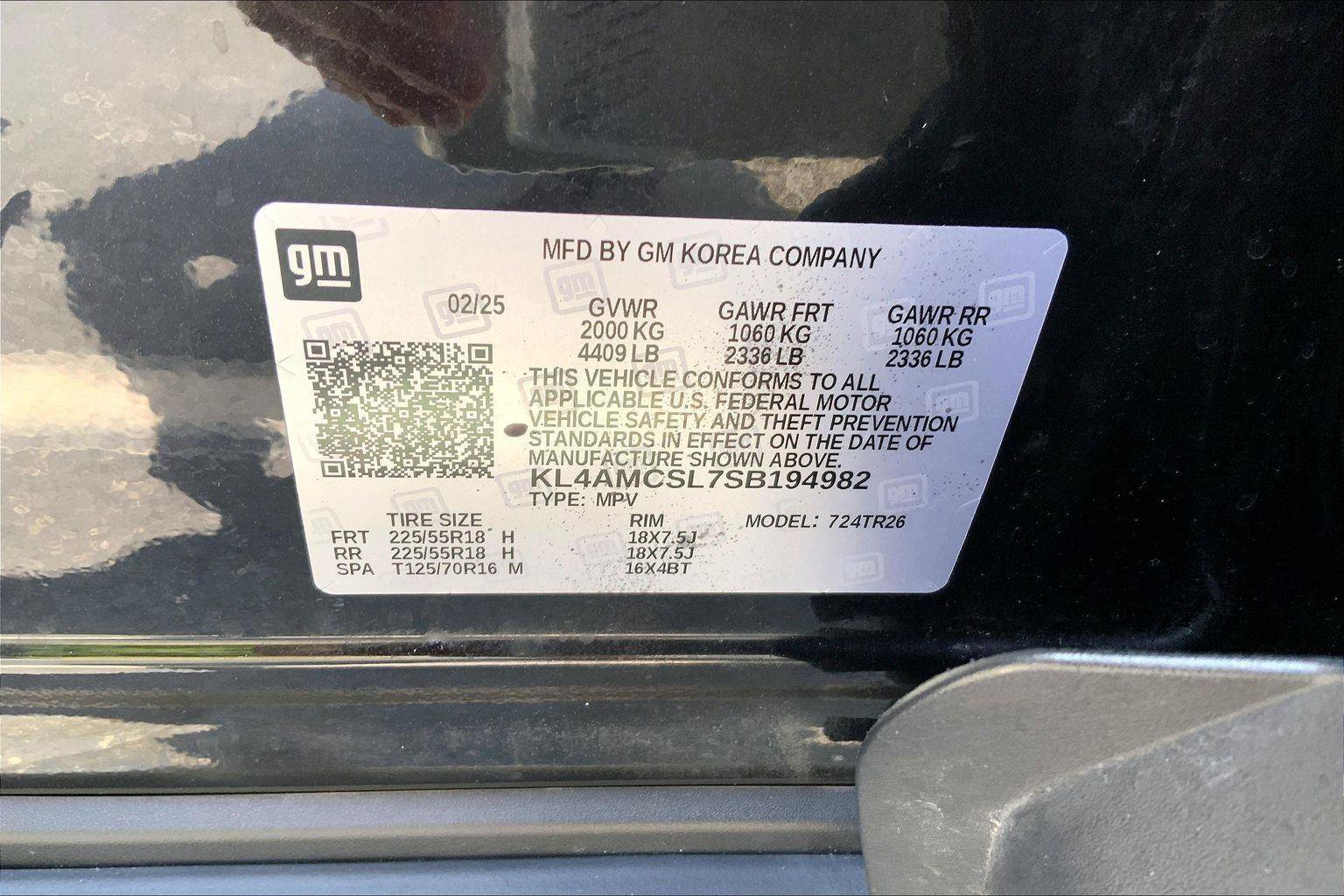 Used 2025 Buick Encore GX Preferred AWD/4WD image 30