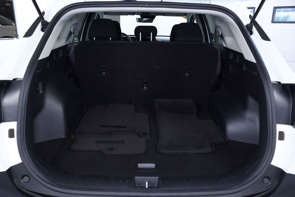 Used 2024 Kia Sportage LX image 15