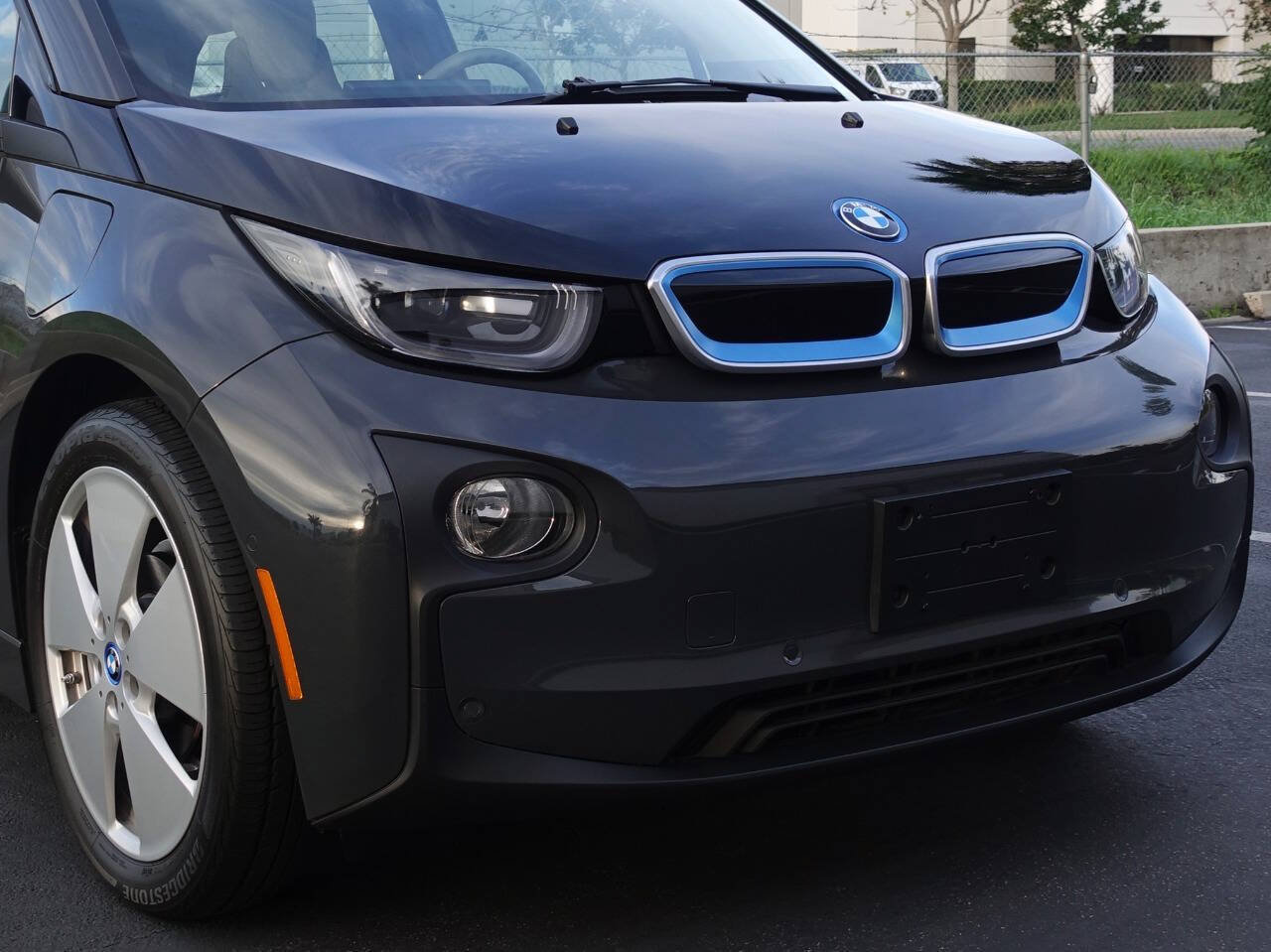 Used 2015 BMW i3 w/ Range Extender RWD image 28