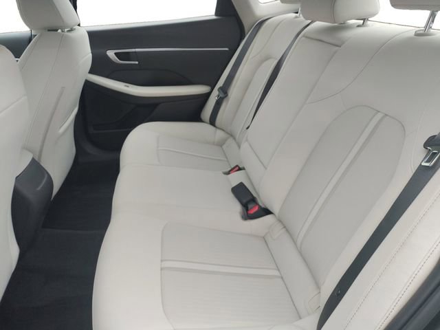 Certified 2024 Hyundai Sonata SEL w/ Convenience Package image 13