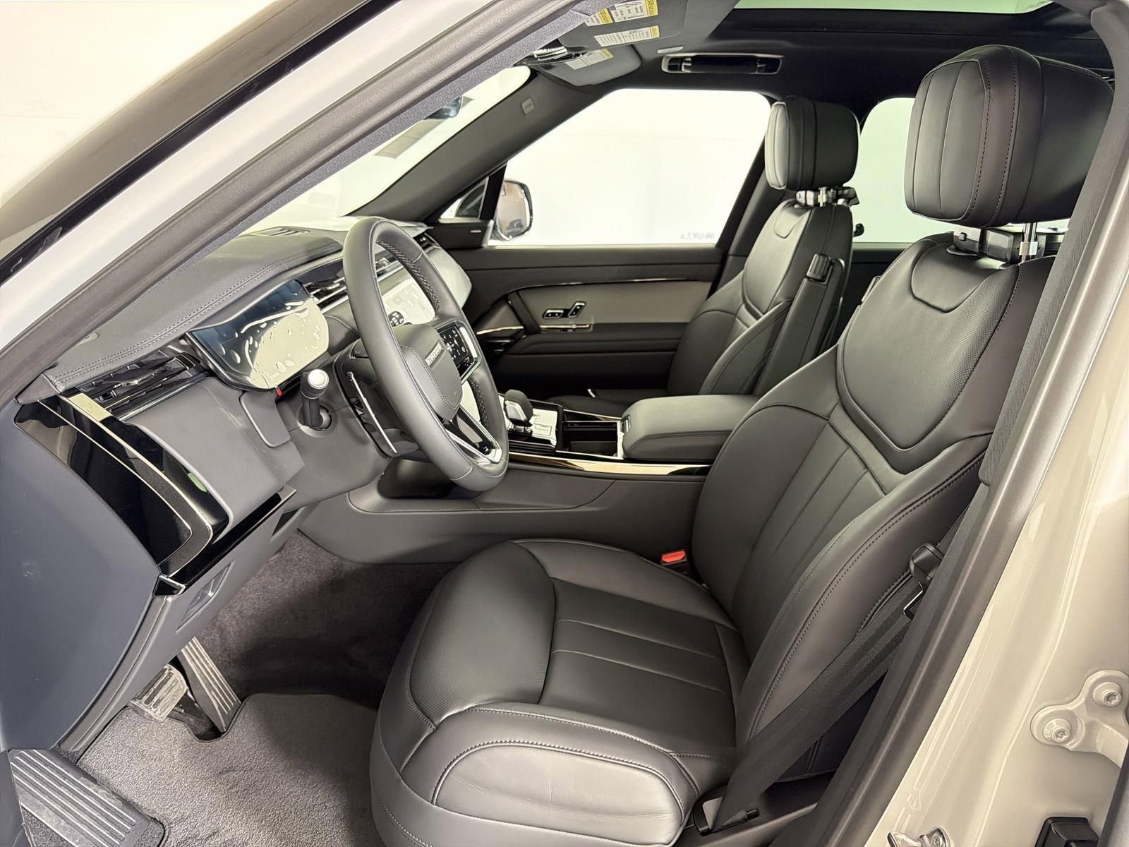 New 2026 Land Rover Range Rover Sport SE image 23