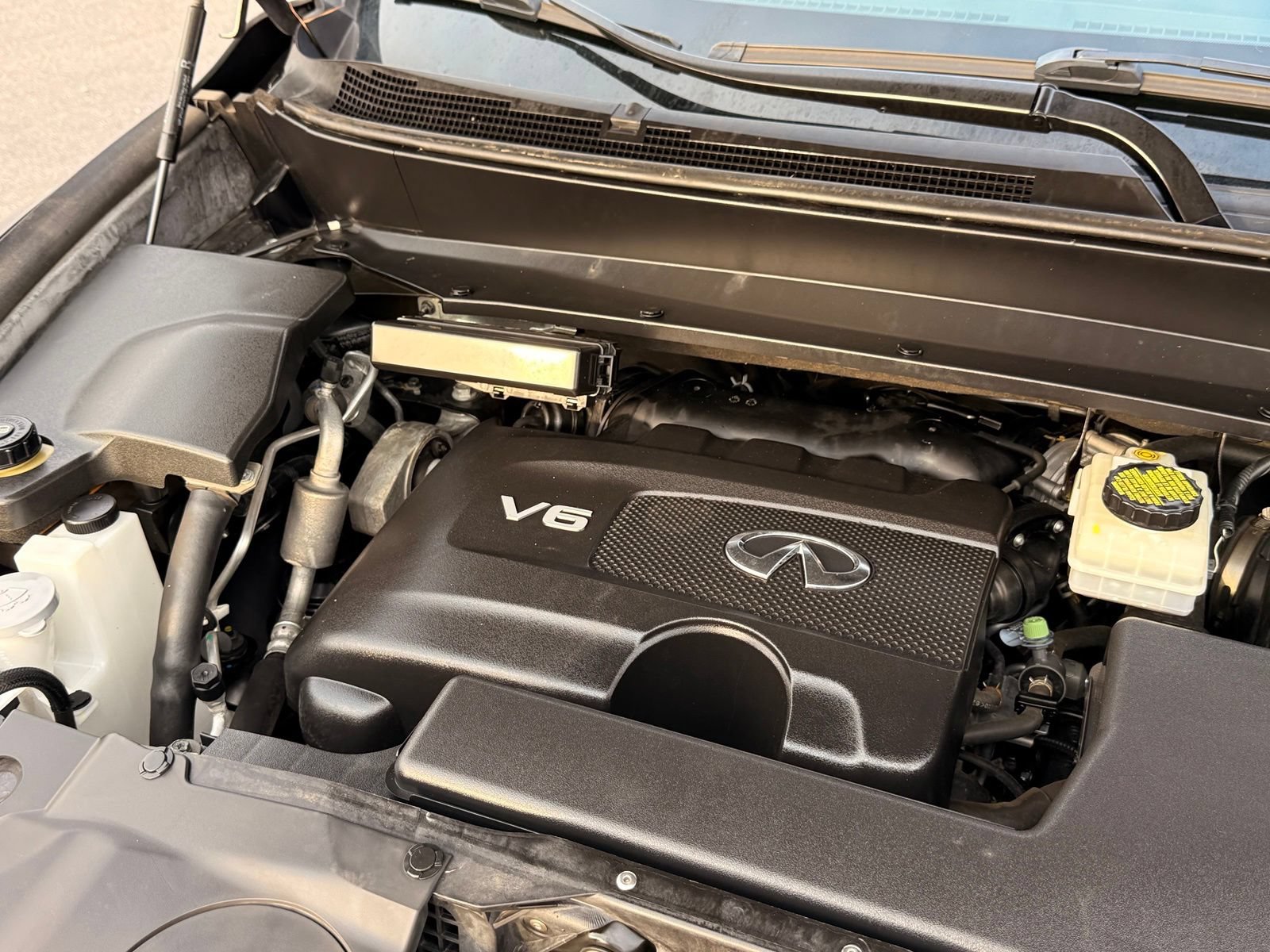 Used 2017 INFINITI QX60 Luxe w/ Premium Plus Package AWD/4WD image 45