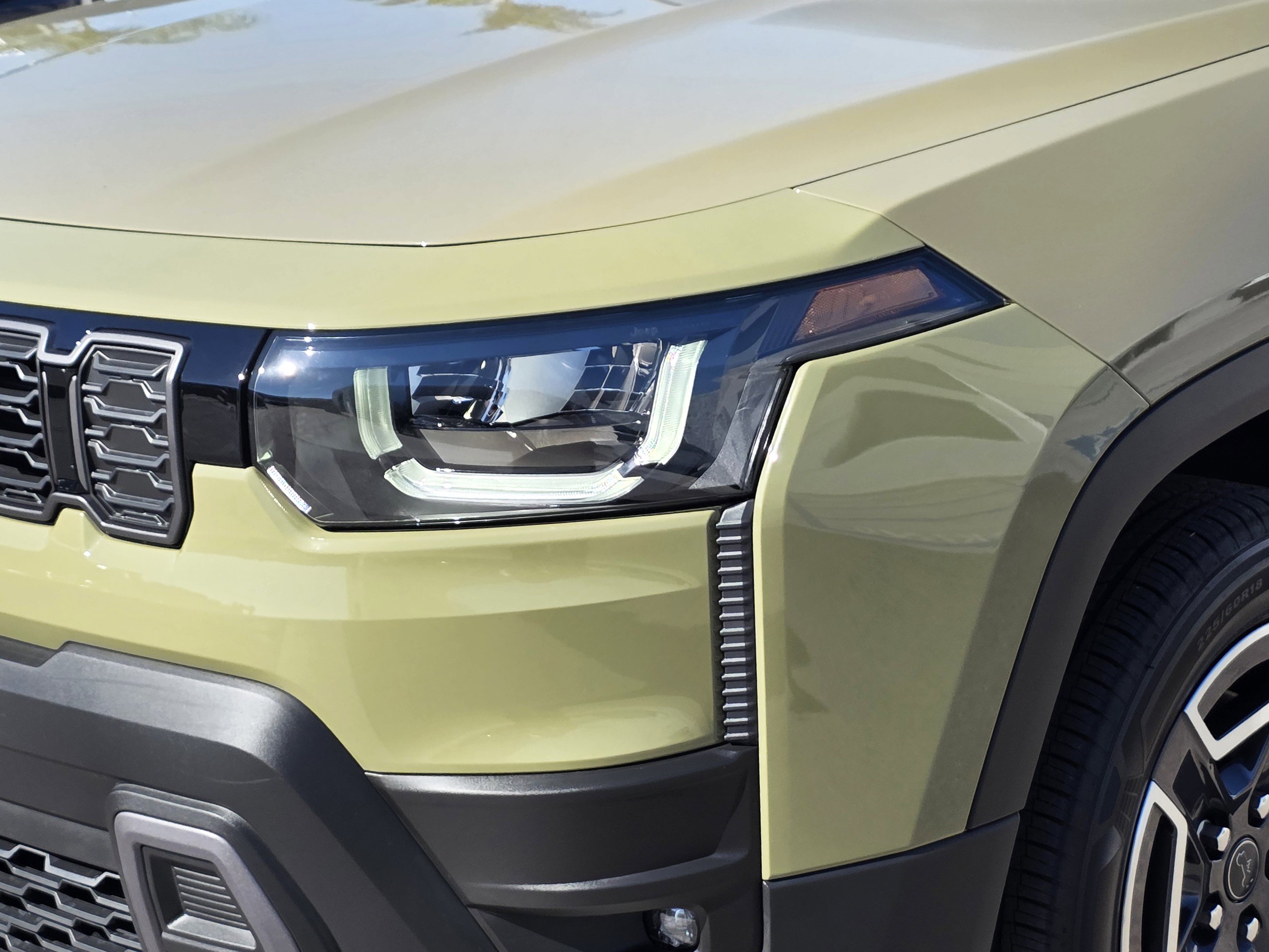 New 2026 Jeep Cherokee Laredo AWD/4WD image 8