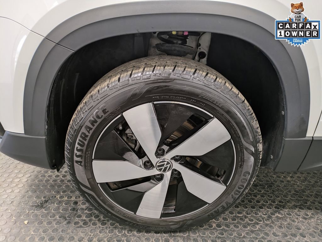 Used 2023 Volkswagen Taos S w/ Driver Assistance Package image 7