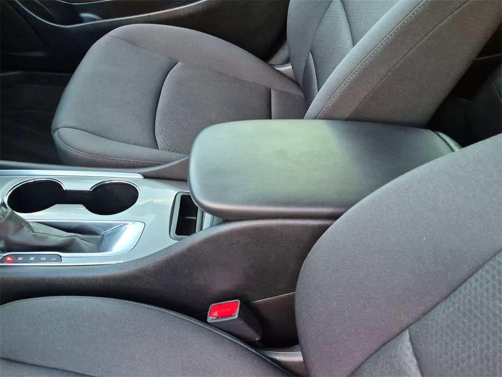 Used 2021 Chevrolet Malibu LS image 20