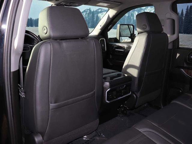 Used 2021 GMC Sierra 3500 Denali w/ Denali Ultimate Package image 18